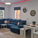 La Belle Home